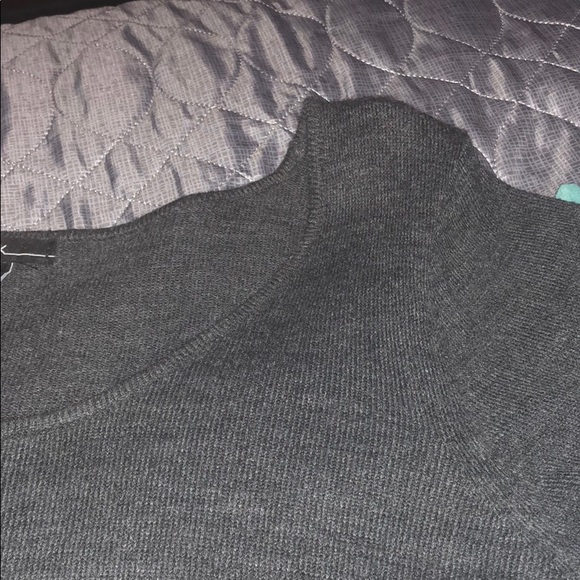 Light-weight Sweater Dress - Picture 4 of 4